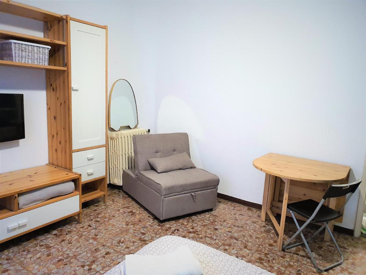 Studio Luna Apartments Milano Exteriör bild